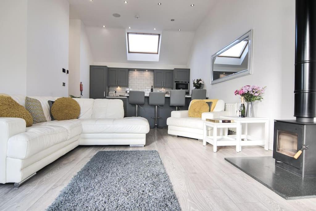 Hoxne Cottages - Sunflower Cottage With Private Hot Tub ยอร์ค ภายนอก รูปภาพ